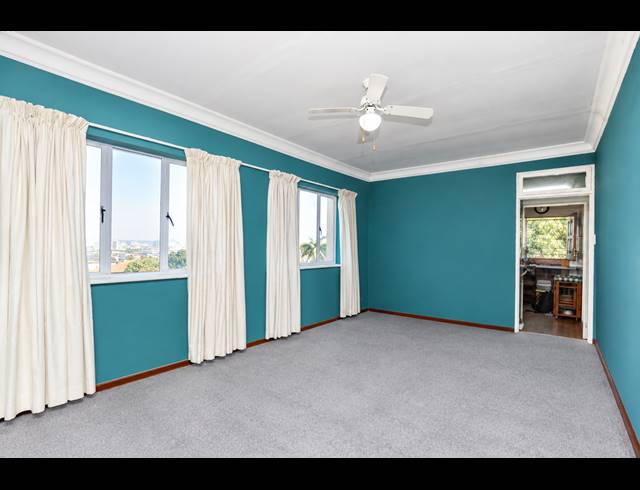 2.5 BEDROOM APARTMENT FOR SALE IN MORNINGSIDE